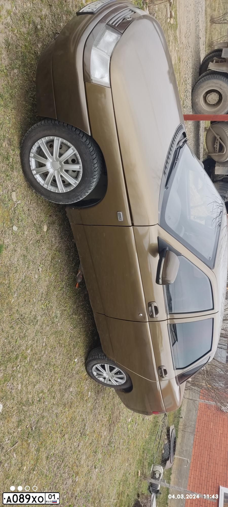 Фото автомобиля LADA 2110, 2001 — госномер А089ХО01. Цвет: СЕРО-ЗЕЛЕНЫЙ