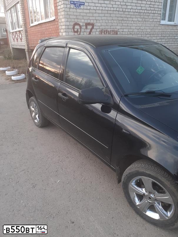 Фото автомобиля LADA 1119 KALINA, 2011 — госномер В550ВТ164. Цвет: Сине-Черный