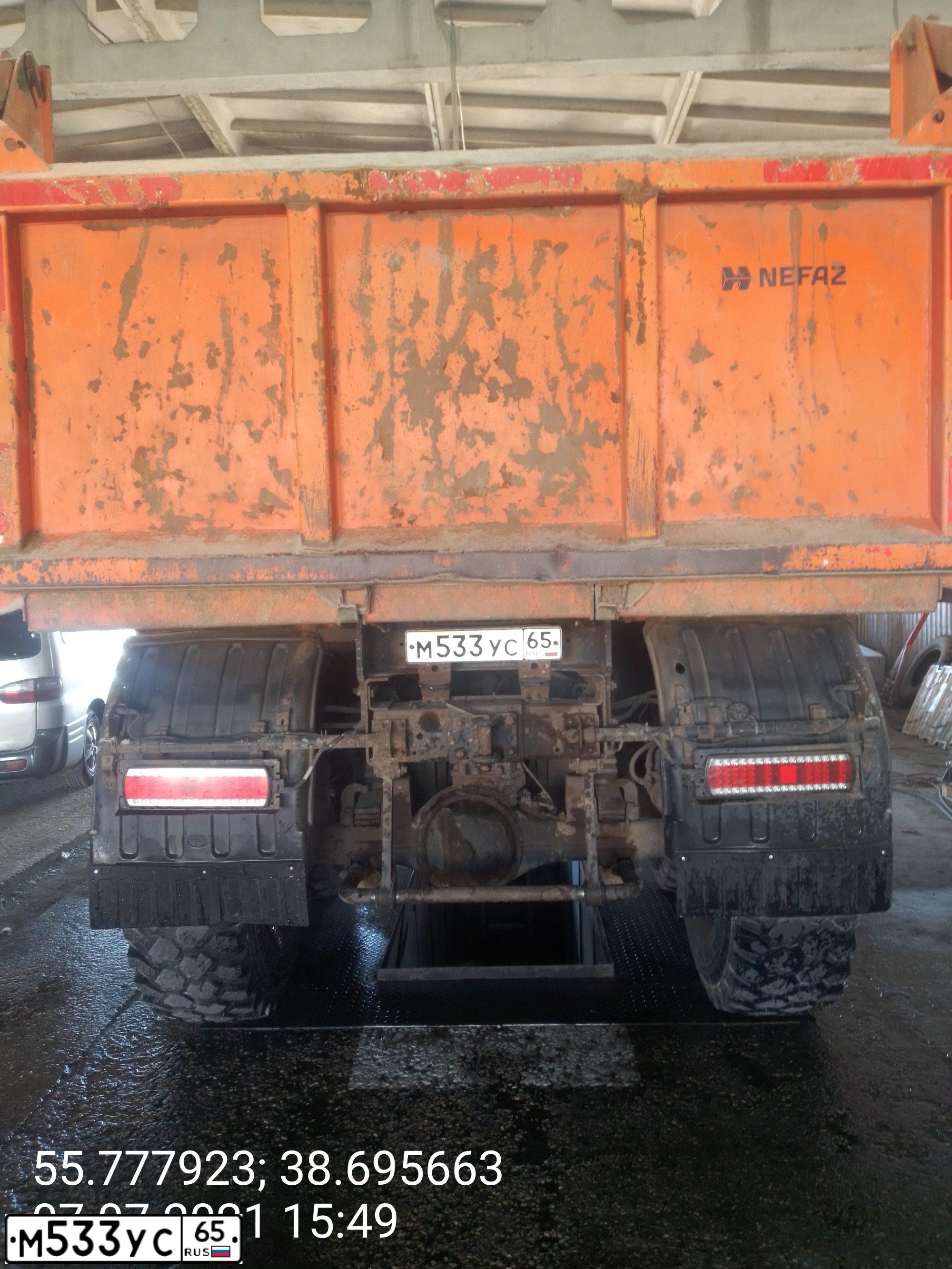Фото автомобиля KAMAZ 65222 /6X6/, 2018 — госномер М848ЕХ797. Цвет: Оранжевый RAL 2009