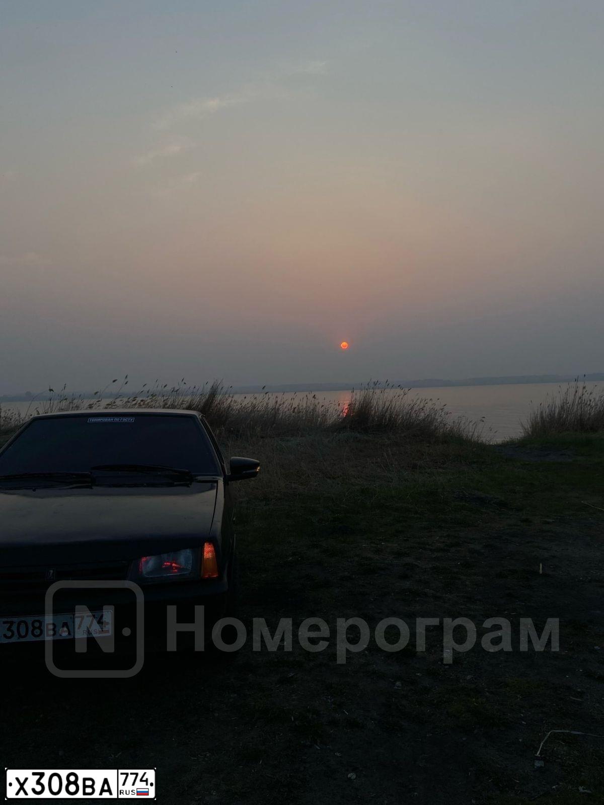 Фото автомобиля LADA 2114 SAMARA, 2012 — госномер Х308ВА774. Цвет: Сине-Черный