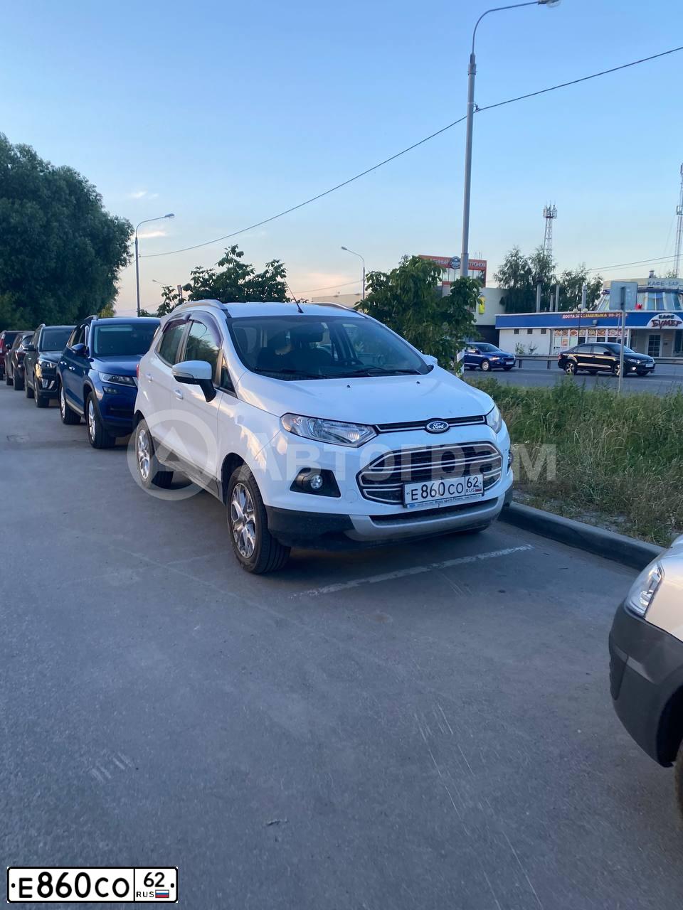 Фото автомобиля FORD ECOSPORT, 2016 — госномер Е860СО62. Цвет: БЕЛЫЙ