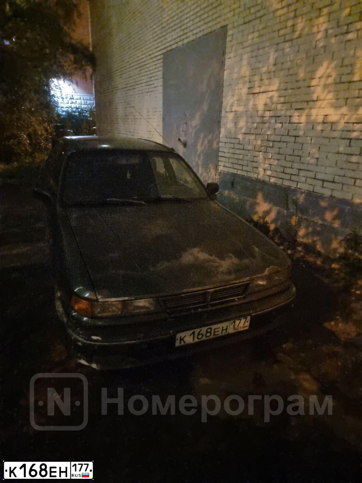 Фото автомобиля MITSUBISHI GALANT, 1988 — госномер Н499РВ761. Цвет: ЗЕЛЕНЫЙ