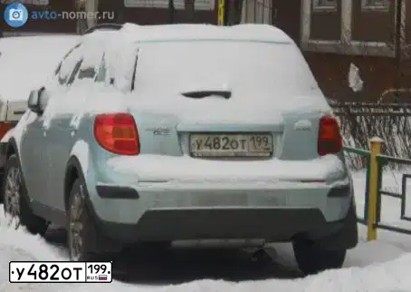 Фото автомобиля SUZUKI SX 4, 2008 — госномер У482ОТ199. Цвет: СИНИЙ