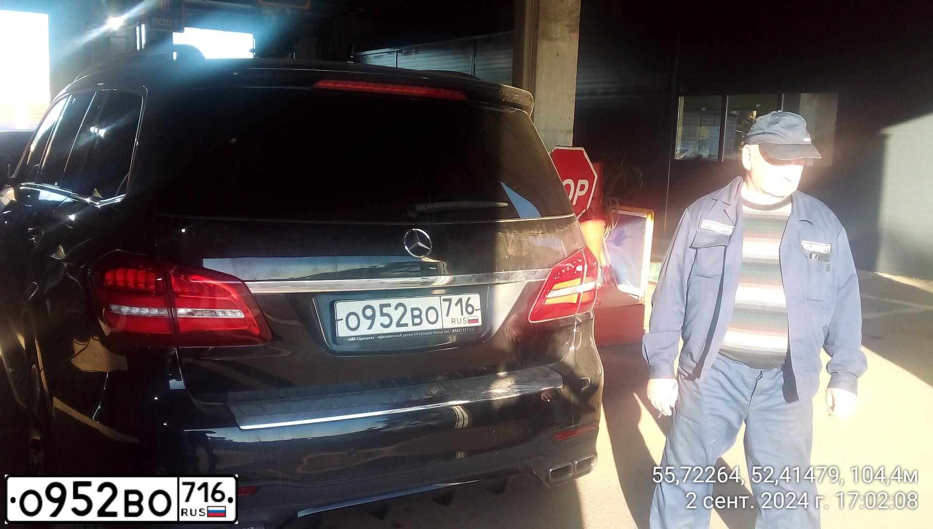 Фото автомобиля MERCEDES GLS-KLASSE, 2016 — госномер О036АА16. Цвет: ЧЕРНЫЙ