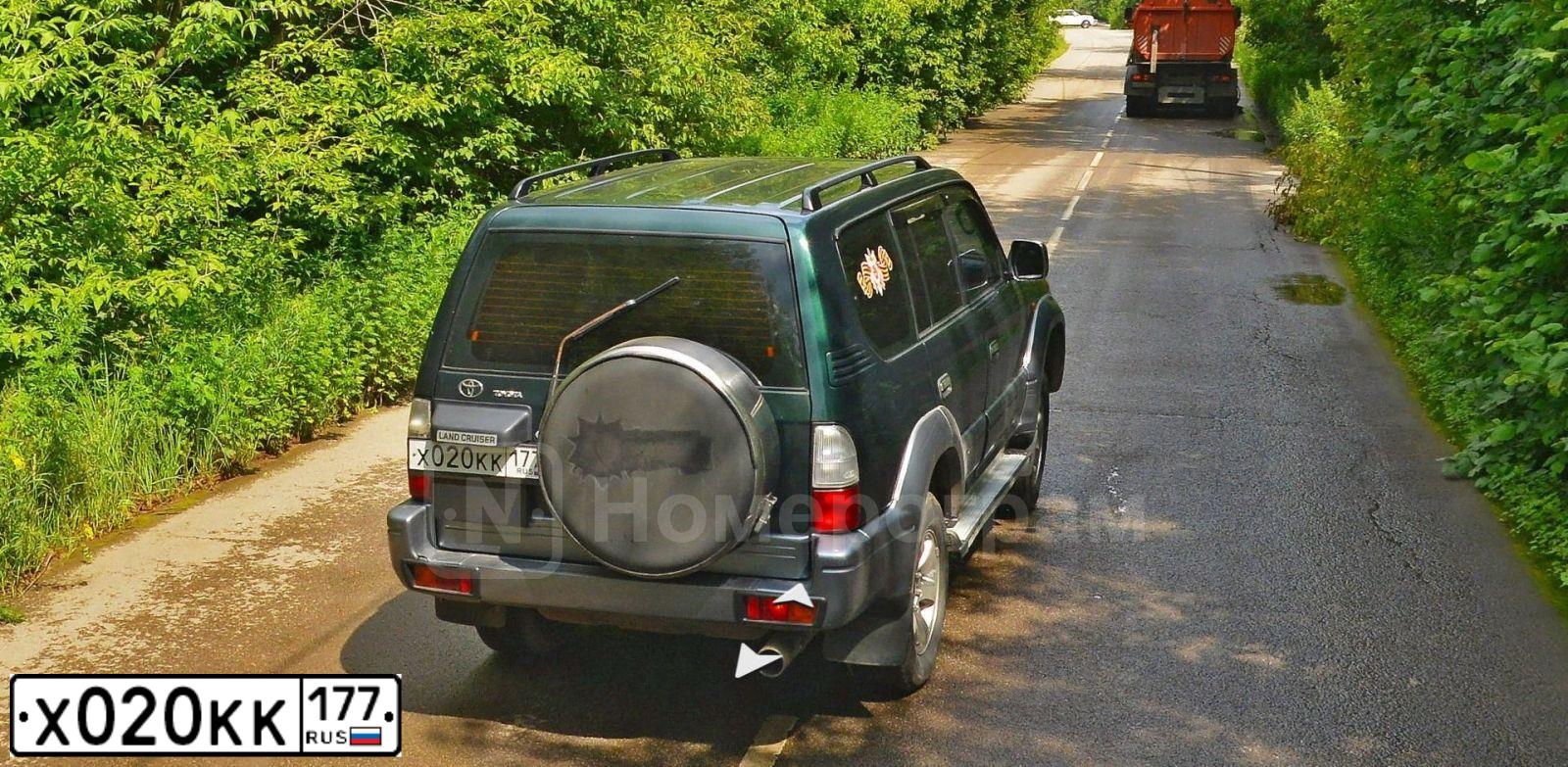 Фото автомобиля TOYOTA LANDCRUISER, 1999 — госномер Н537КС99. Цвет: ЗЕЛЕНЫЙ