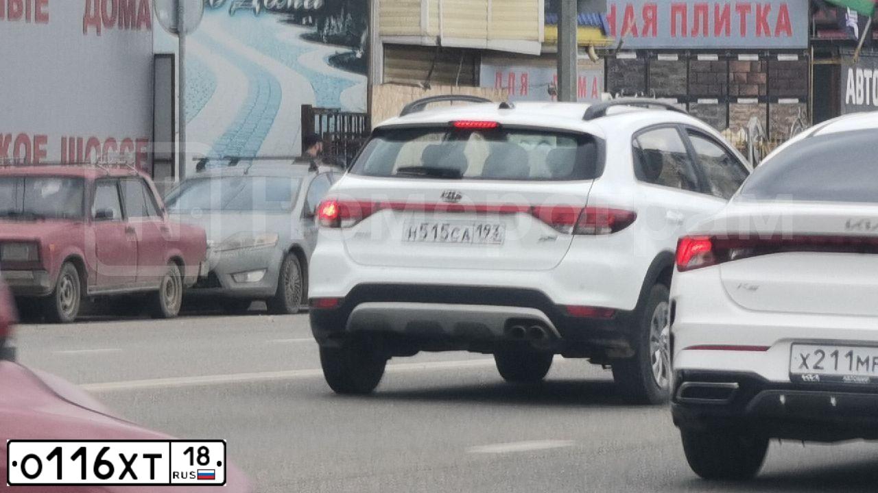 Фото автомобиля LADA 2111 LADA, 2008 — госномер Р592КЕ59. Цвет: СРЕДНИЙ СЕРО-ЗЕЛЕН. МЕТ.