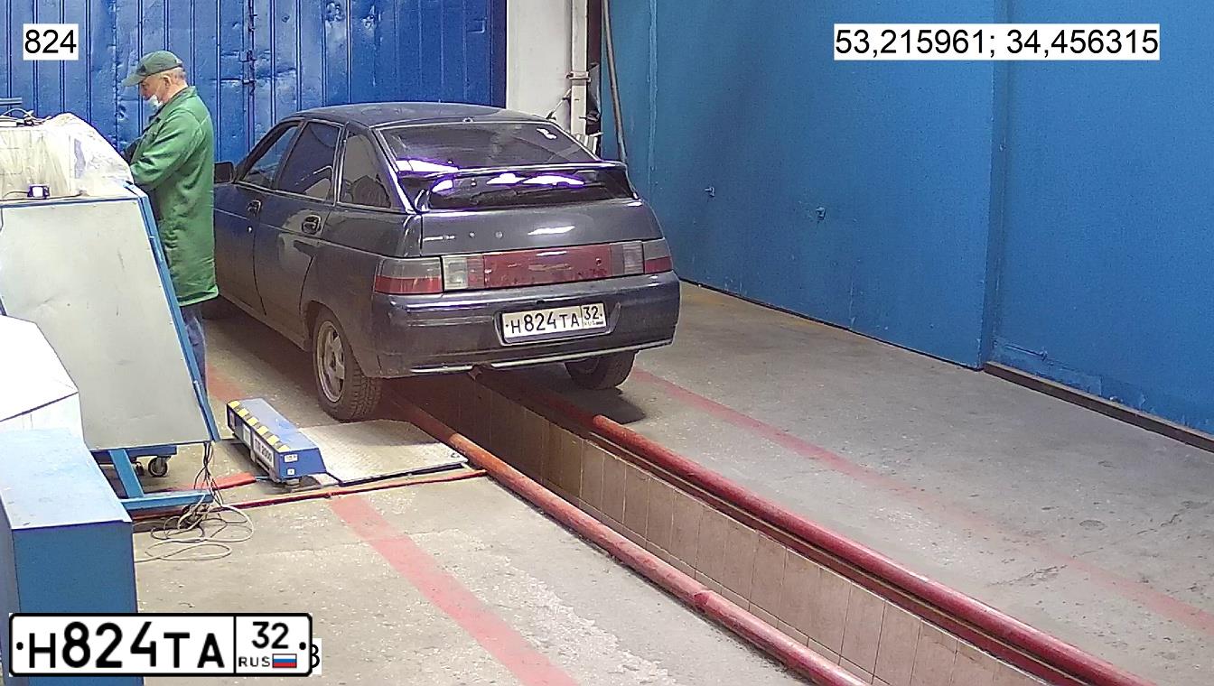 Фото автомобиля LADA 2112 LADA, 2006 — госномер К507СС40. Цвет: ГРАФИТОВЫЙ МЕТАЛЛИК
