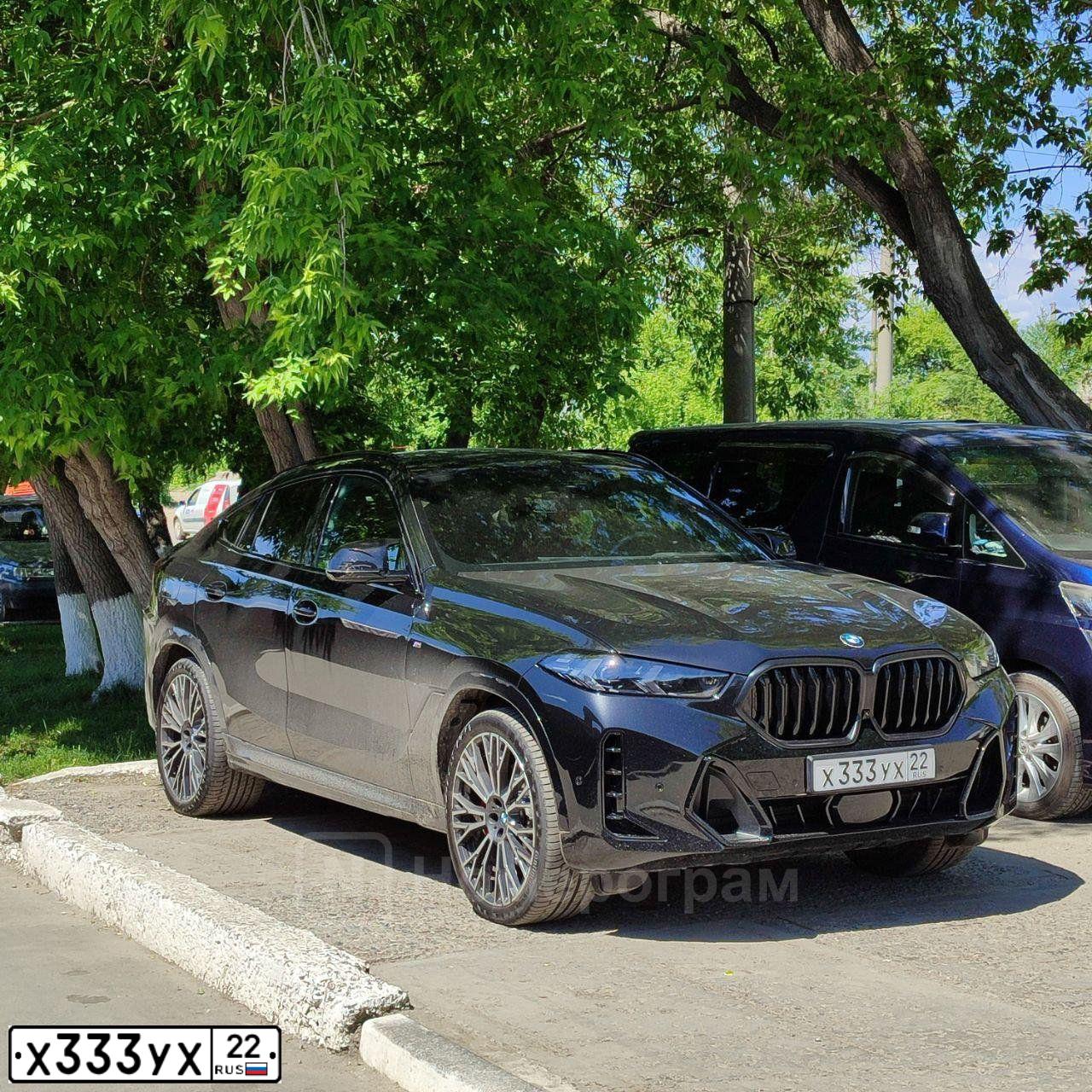 Фото автомобиля VOLKSWAGEN TIGUAN, 2017 — госномер А632ТА122. Цвет: ЧЕРНЫЙ