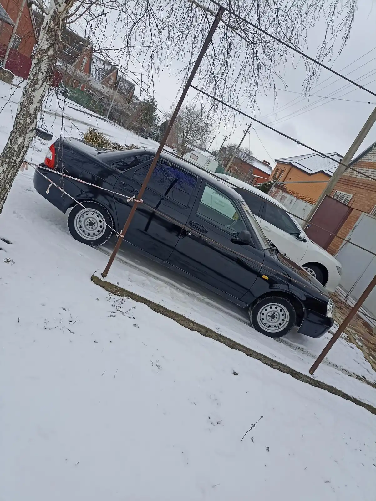 Фото автомобиля LADA 2170 PRIORA, 2009 — госномер Н087РР93. Цвет: СИНЕ-ЧЕРНЫЙ