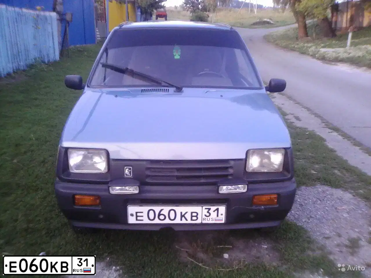 Фото автомобиля SEAZ OKA, 2005 — госномер Е060КВ31. Цвет: МОРСКАЯ ВОЛНА