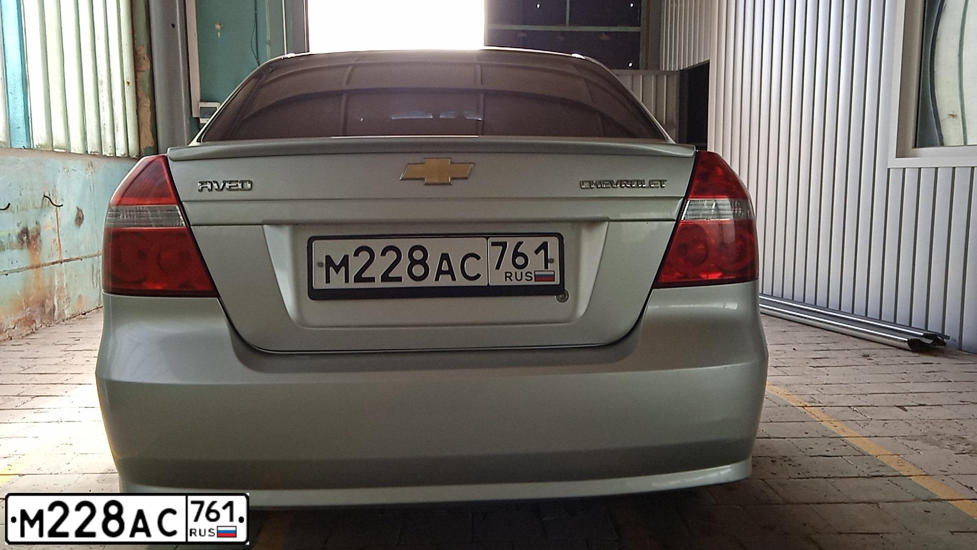 Фото автомобиля CHEVROLET AVEO, 2008 — госномер М228АС761. Цвет: Серебристый
