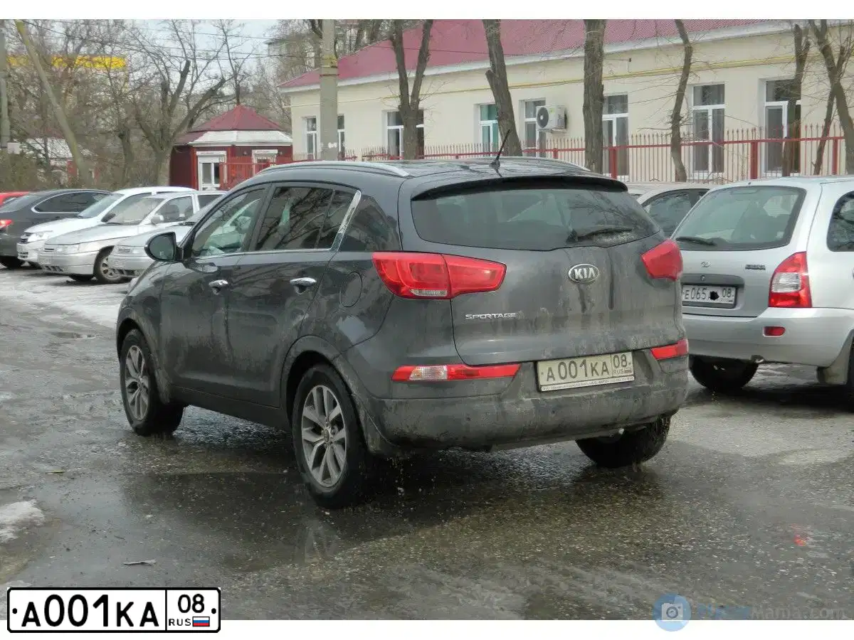 Фото автомобиля HONDA PILOT, 2011 — госномер А001КА08. Цвет: СЕРО-ЗОЛОТИСТЫЙ