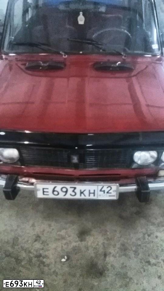 Фото автомобиля LADA 2106, 1994 — госномер Е693КН42. Цвет: ВИШНЕВЫЙ