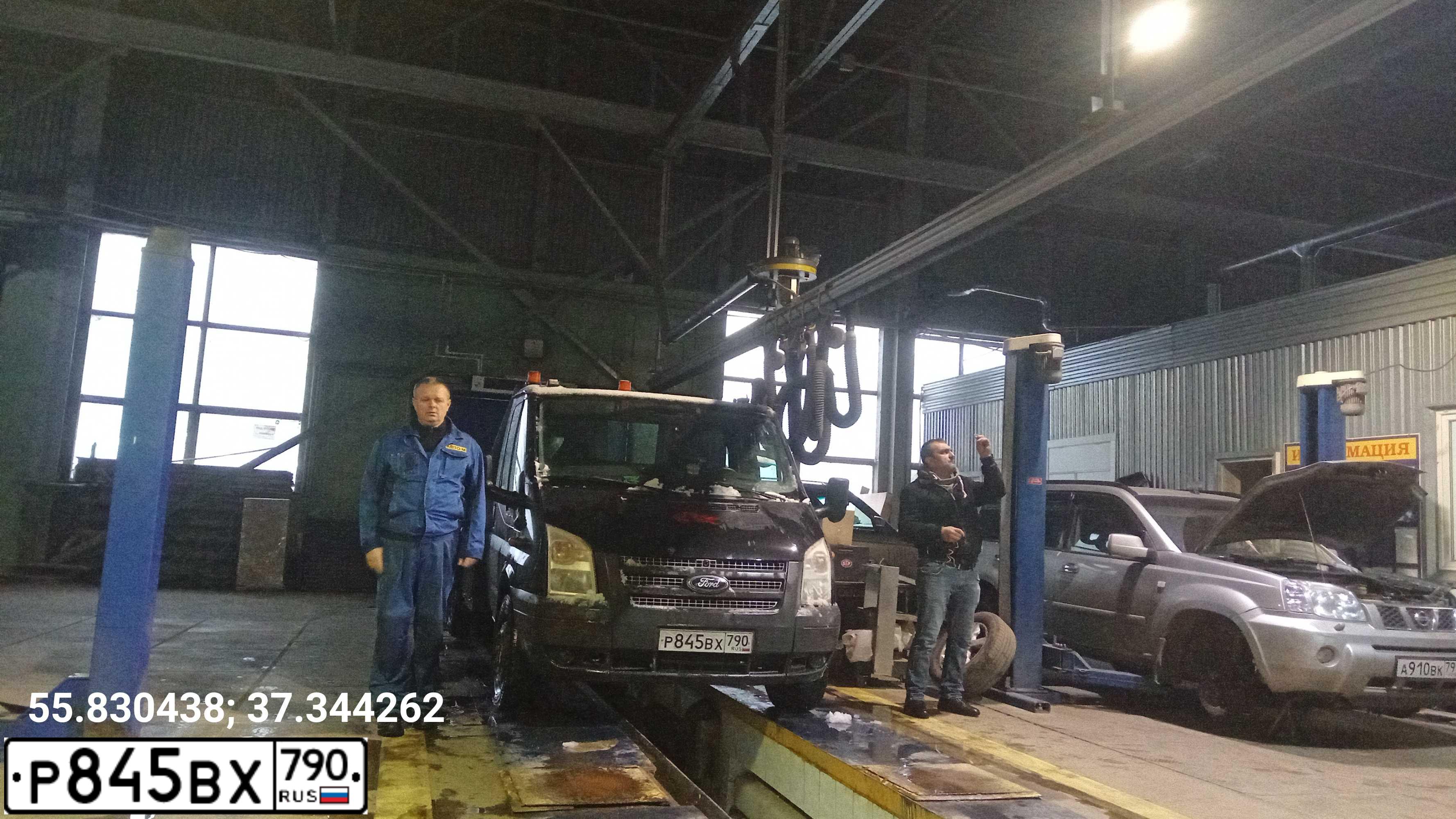Фото автомобиля FORD TRANSIT, 2012 — госномер В274НС178. Цвет: ЧЕРНЫЙ