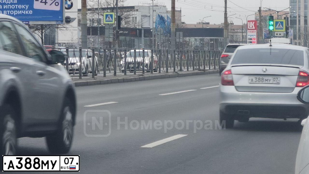 Фото автомобиля SKODA RAPID, 2016 — госномер А388МУ07. Цвет: Серебристый