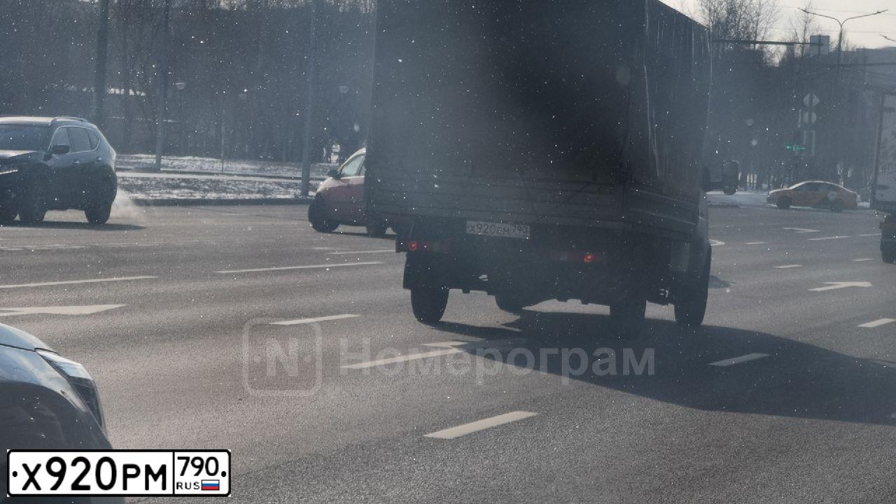 Фото автомобиля AUDI A4, 2013 — госномер В156ЕА977. Цвет: ЧЕРНЫЙ