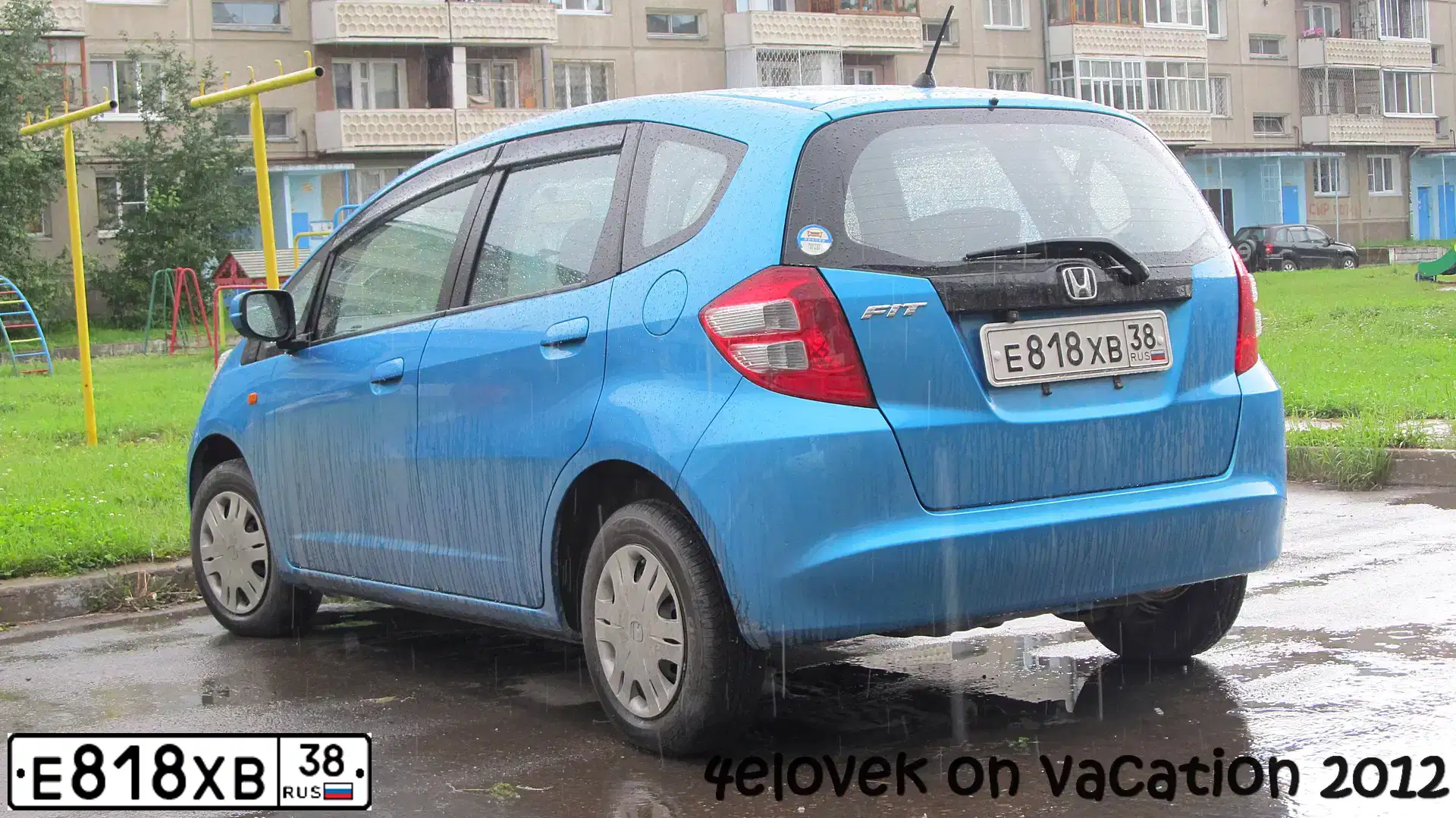 Фото автомобиля HONDA FIT, 2007 — госномер А104ММ138