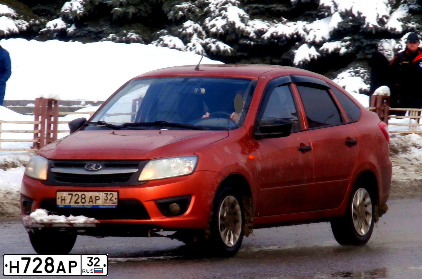Фото автомобиля LADA 2191 GRANTA, 2015 — госномер У783НУ67. Цвет: Оранжевый