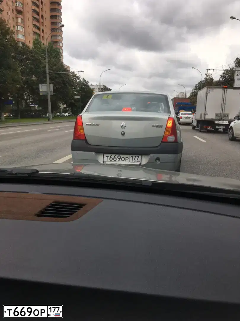 Фото автомобиля RENAULT LOGAN, 2008 — госномер Т169ТВ799. Цвет: СЕРЫЙ