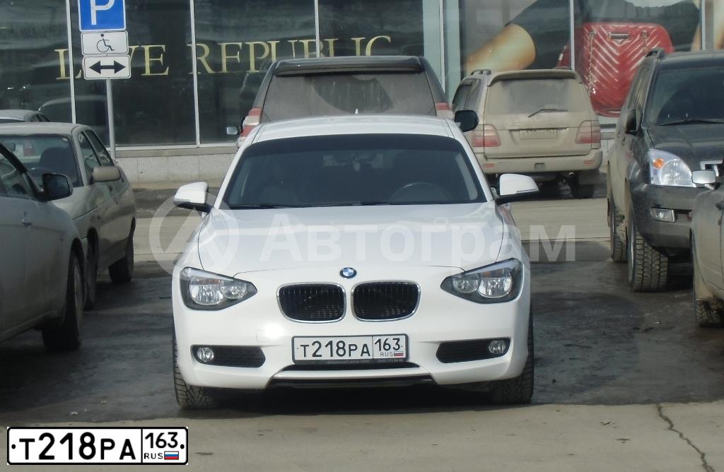 Фото автомобиля BMW SERIE 1, 2012 — госномер Х763АУ152. Цвет: Белый