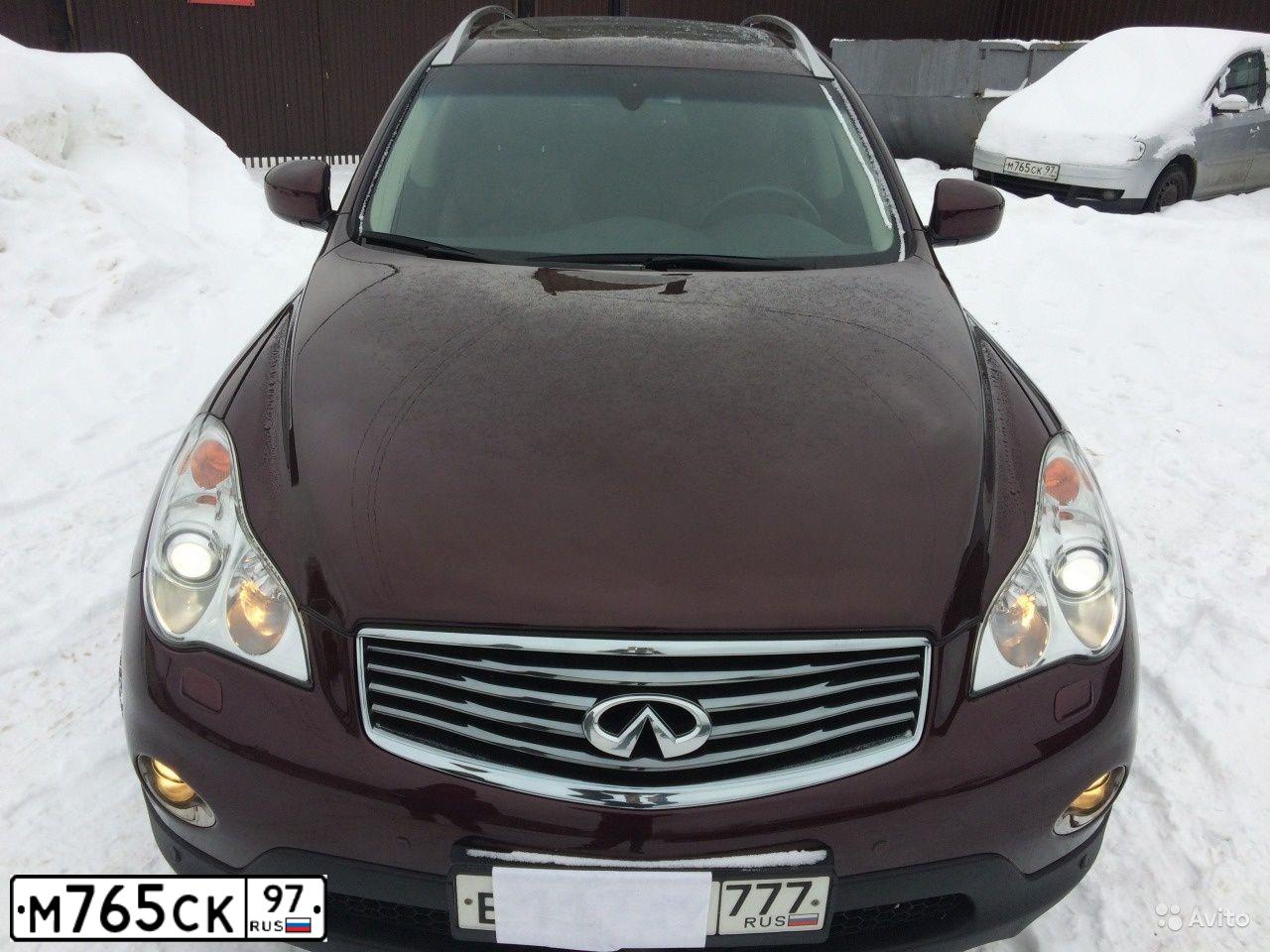 Фото автомобиля VOLKSWAGEN TOURAN, 2004 — госномер М765СК97. Цвет: Серебристый