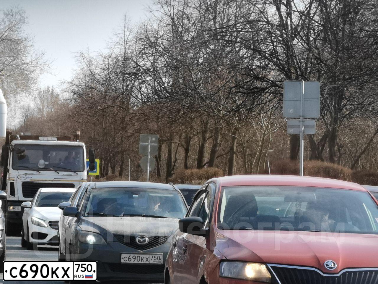 Фото автомобиля MAZDA 3, 2008 — госномер О629АС71. Цвет: Серый