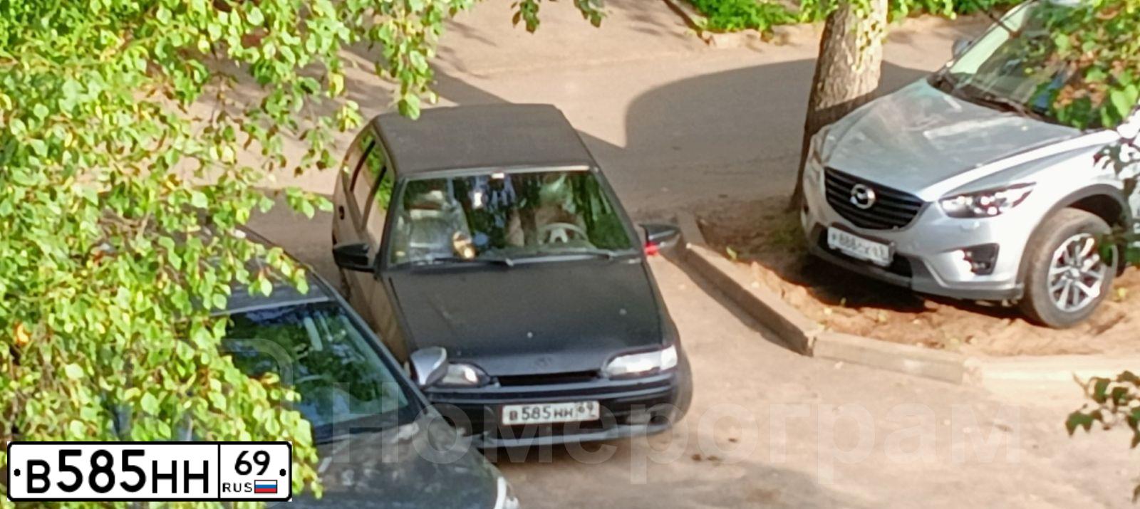 Фото автомобиля LADA 2114, 2006 — госномер У751УО69