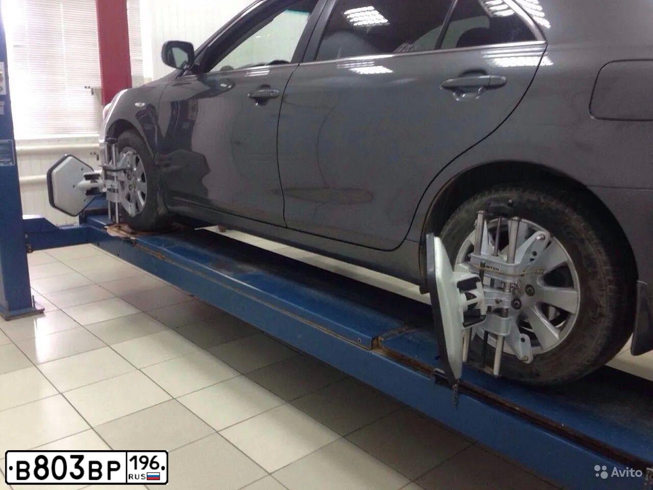Фото автомобиля TOYOTA CAMRY, 2006 — госномер С609МТ45. Цвет: СЕРЫЙ