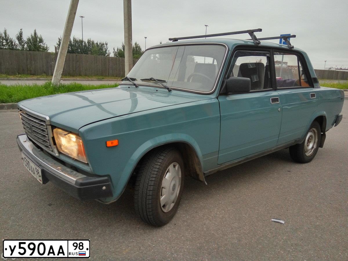 Фото автомобиля LADA 2107, 2003 — госномер У590АА98. Цвет: СЕРО-СИНИЙ