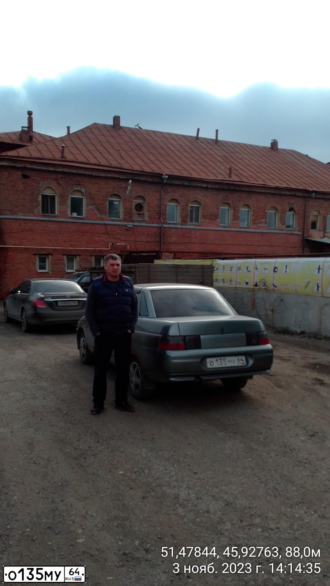 Фото автомобиля LADA 2110, 2004 — госномер О135МУ64. Цвет: ЗЕЛЕНЫЙ