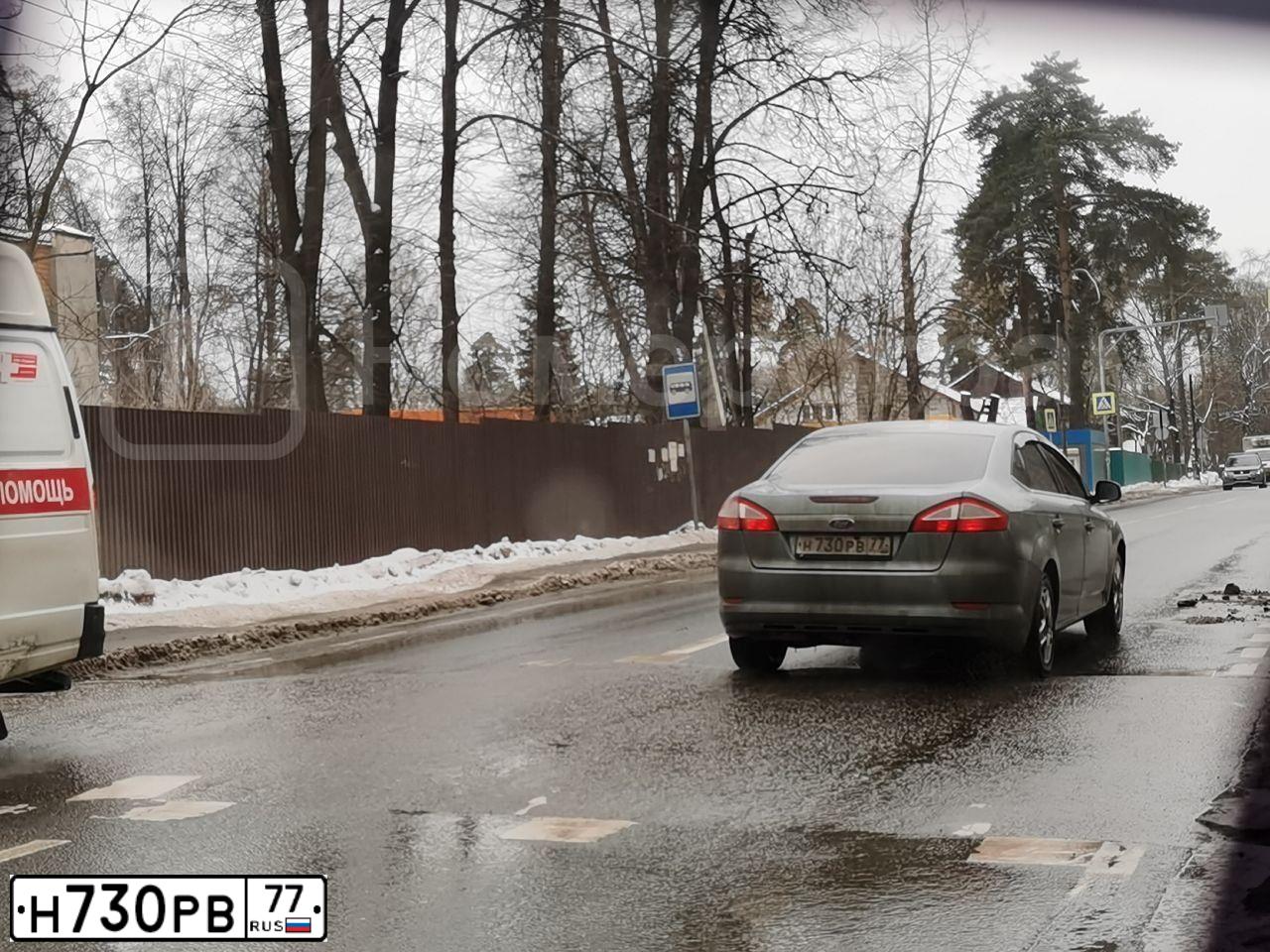 Фото автомобиля SKODA OCTAVIA, 2012 — госномер Н987ТУ190. Цвет: БЕЛЫЙ