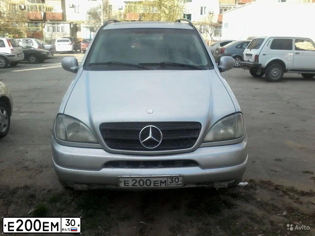 Фото автомобиля LADA PRIORA, 2009 — госномер Е535НЕ08. Цвет: Сине-Черный