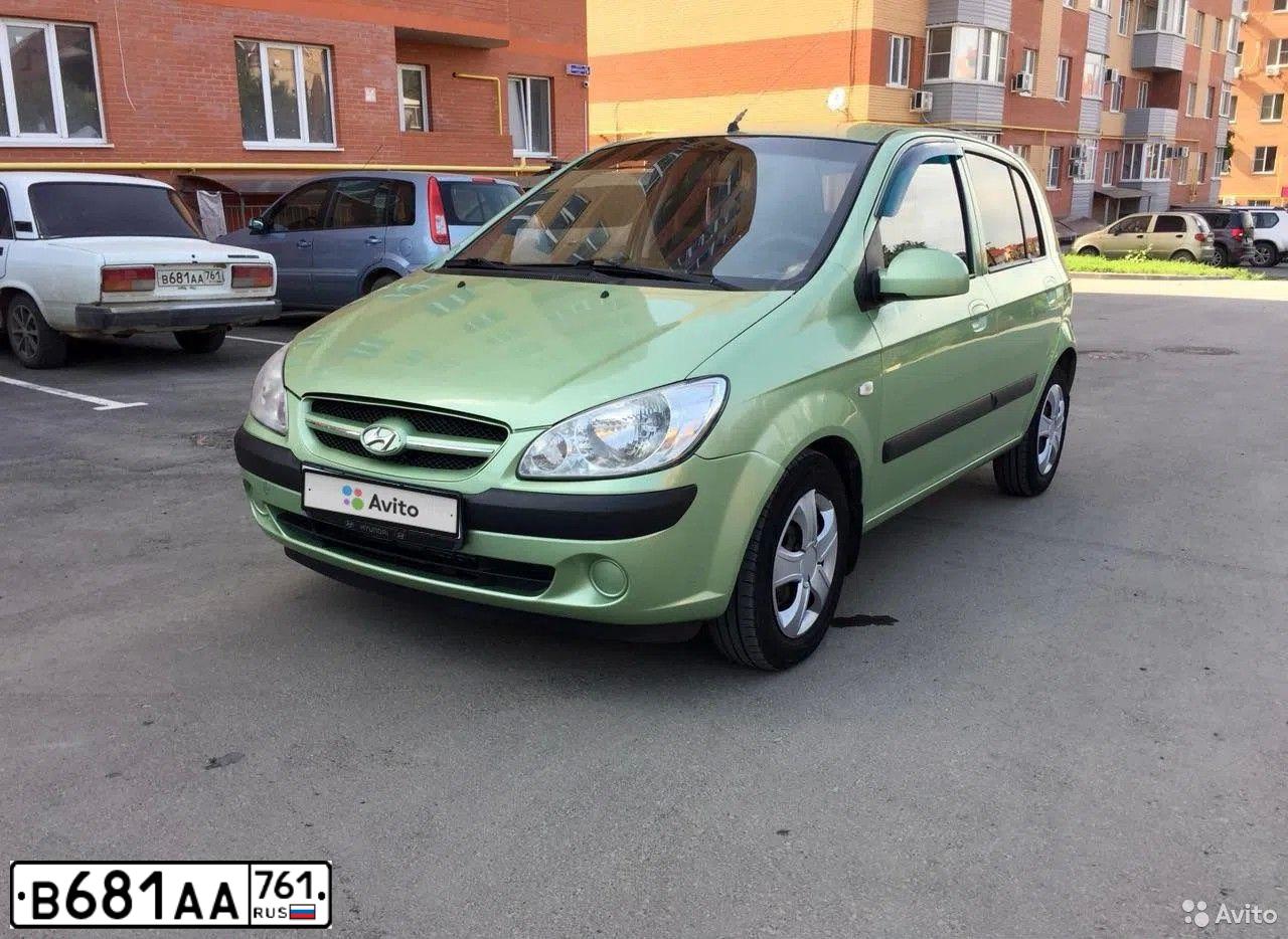 Фото автомобиля LADA 2107, 2012 — госномер В681АА761. Цвет: ЯРКО-БЕЛЫЙ