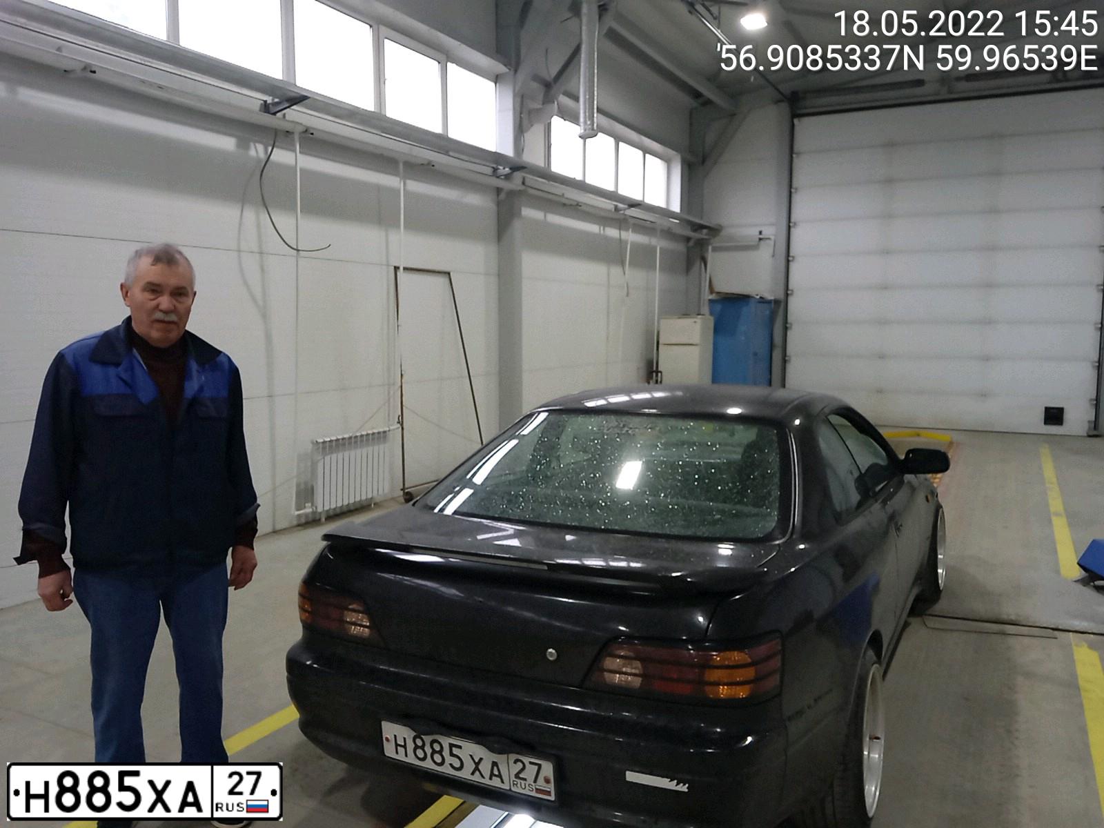 Фото автомобиля TOYOTA COROLLA LEVIN, 1997 — госномер Х585КТ27