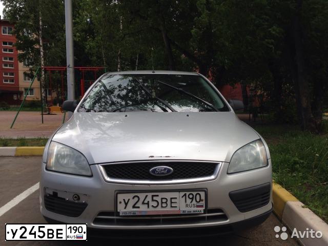 Фото автомобиля FORD FOCUS, 2005 — госномер С937ВТ136. Цвет: Серебристый