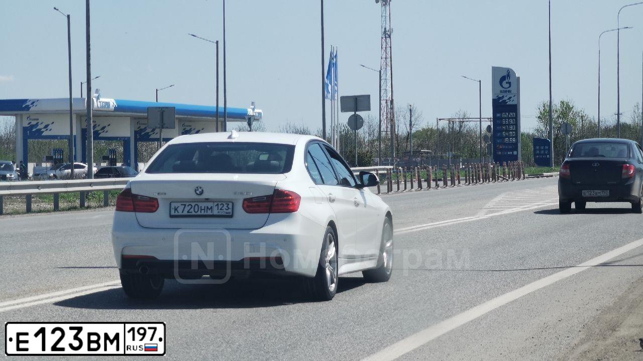 Фото автомобиля HONDA CIVIC, 2007 — госномер Е123ВМ197. Цвет: Серый