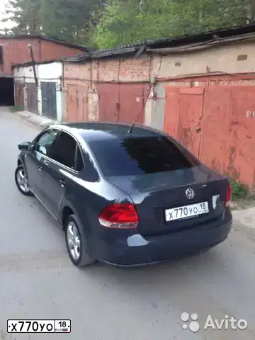 Фото автомобиля VOLKSWAGEN POLO, 2012 — госномер Е839УУ18