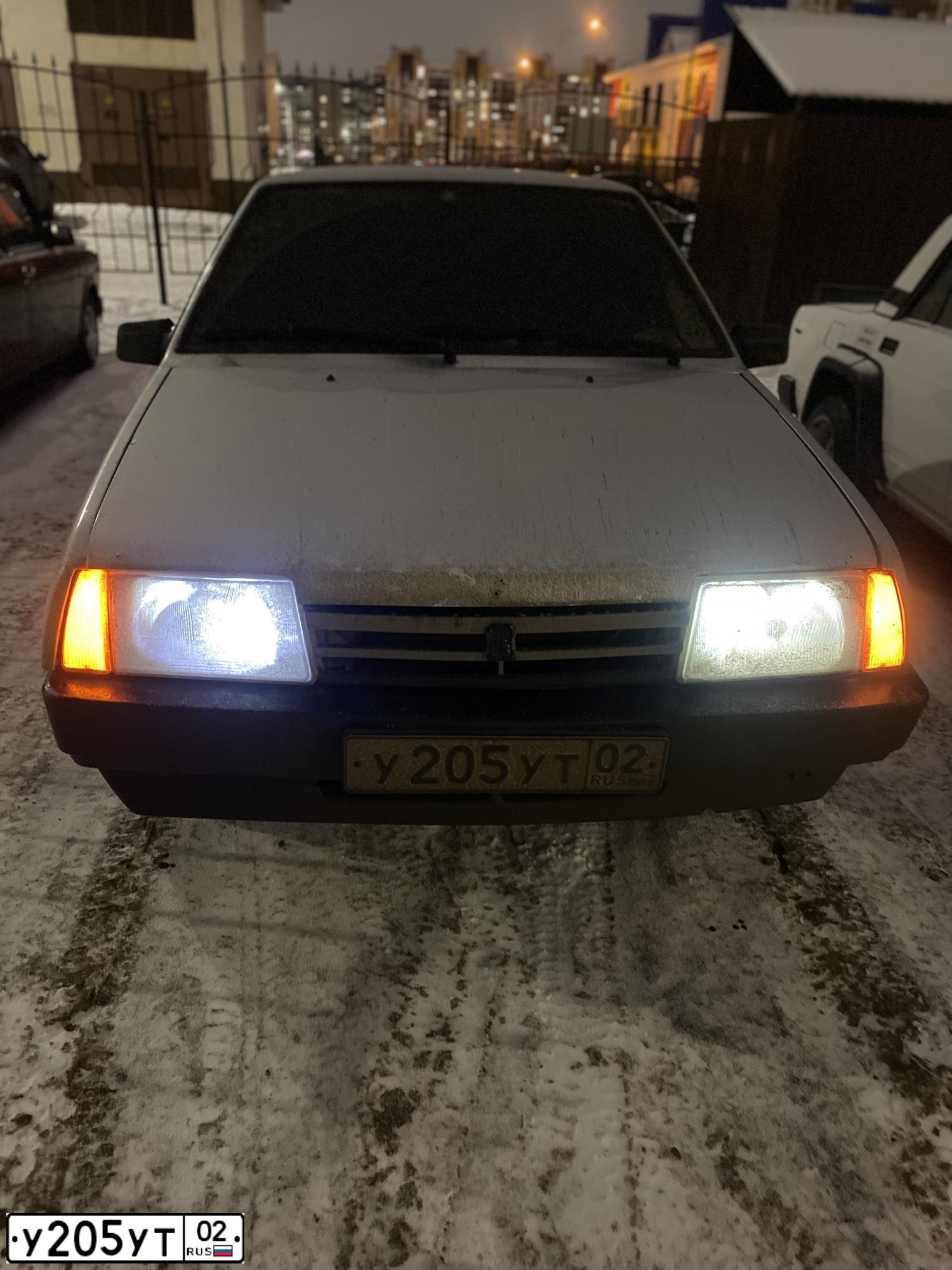 Фото автомобиля LADA 21099, 2003 — госномер О950РТ702. Цвет: СВЕТЛО-СЕРЕБРИСТЫЙ МЕТАЛЛ