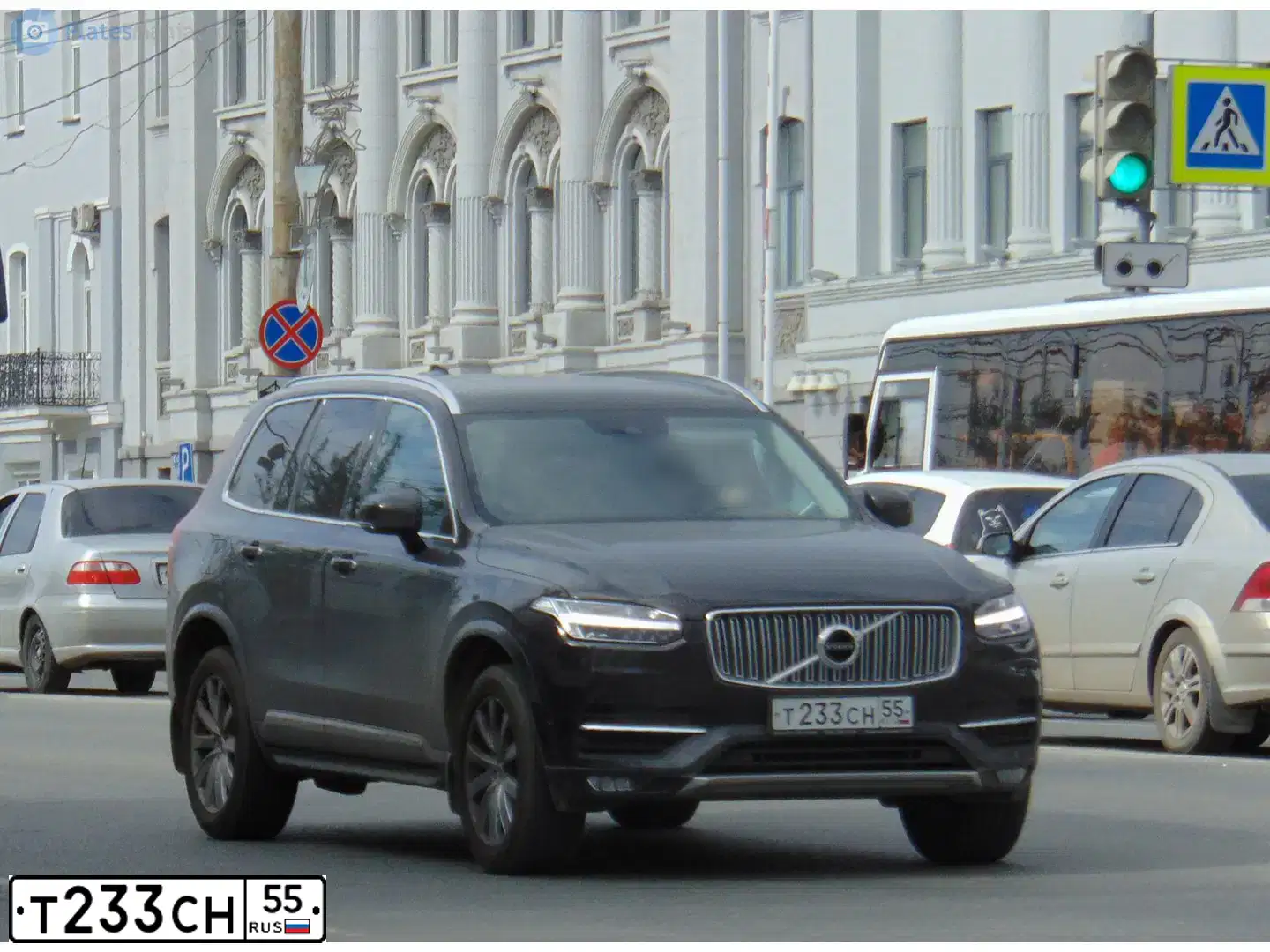 Фото автомобиля VOLVO XC90, 2016 — госномер Т233СН55. Цвет: ТЕМНО-КОРИЧНЕВЫЙ