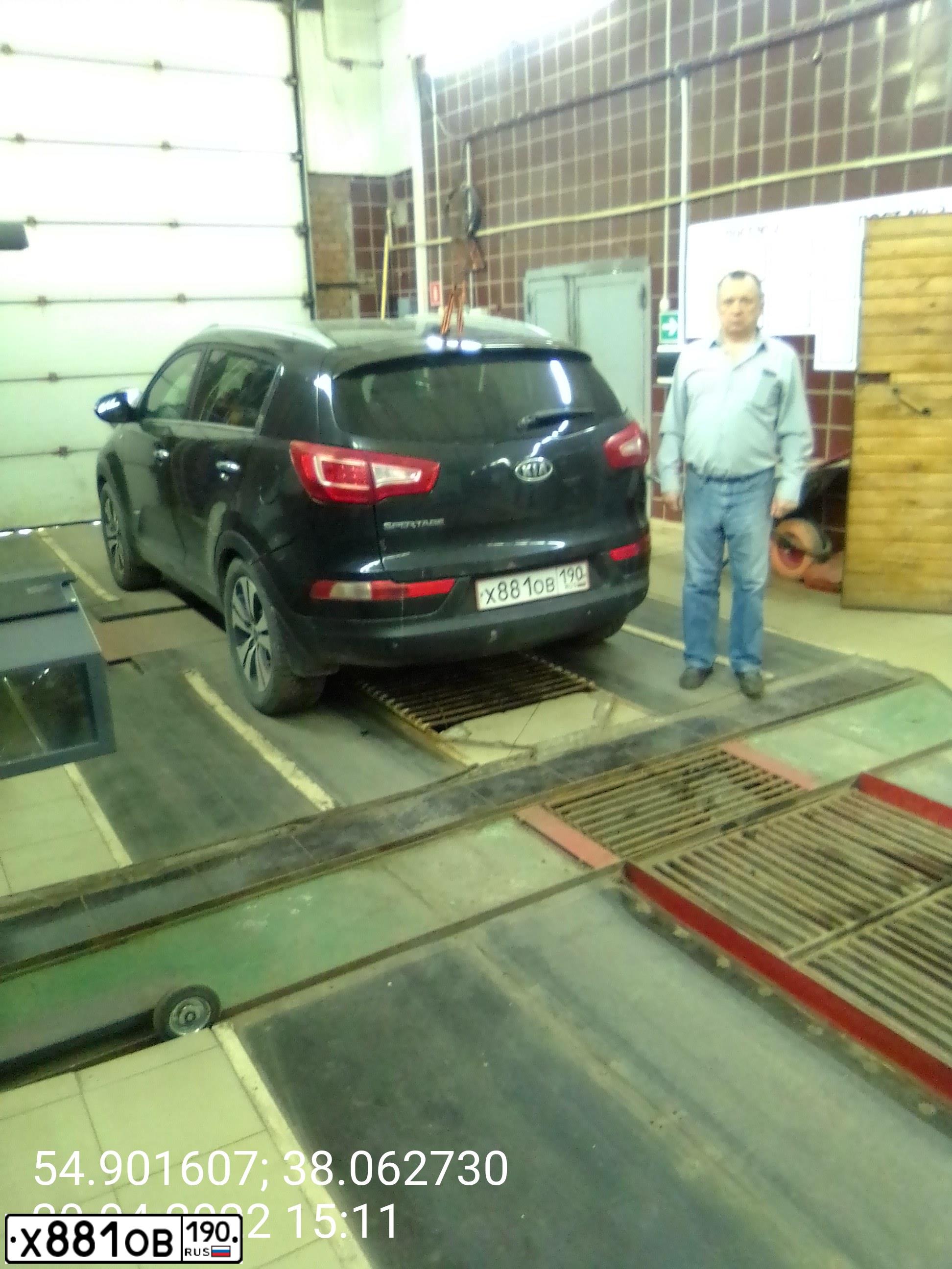 Фото автомобиля KIA SPORTAGE, 2011 — госномер Х453ТУ790