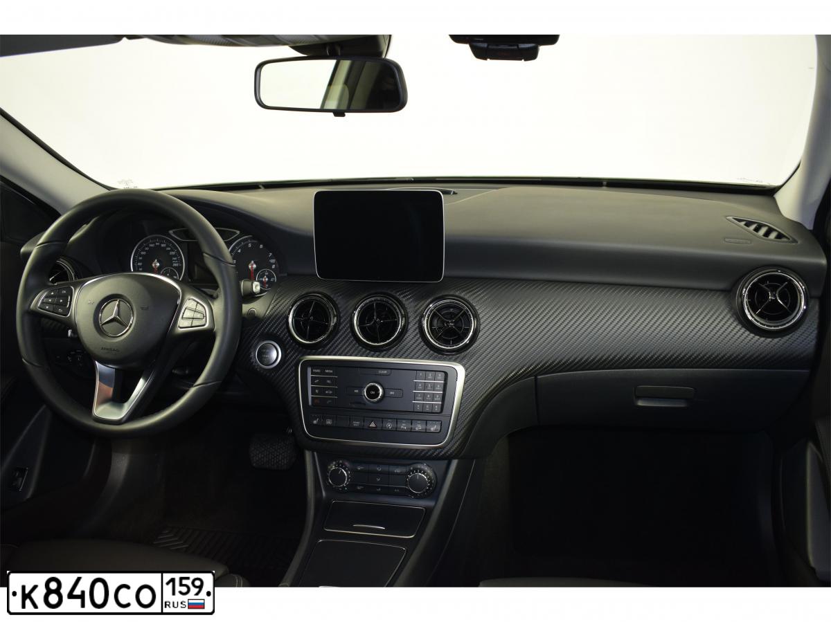 Фото автомобиля MERCEDES GLA-KLASSE, 2017 — госномер К840СО159. Цвет: БЕЛЫЙ