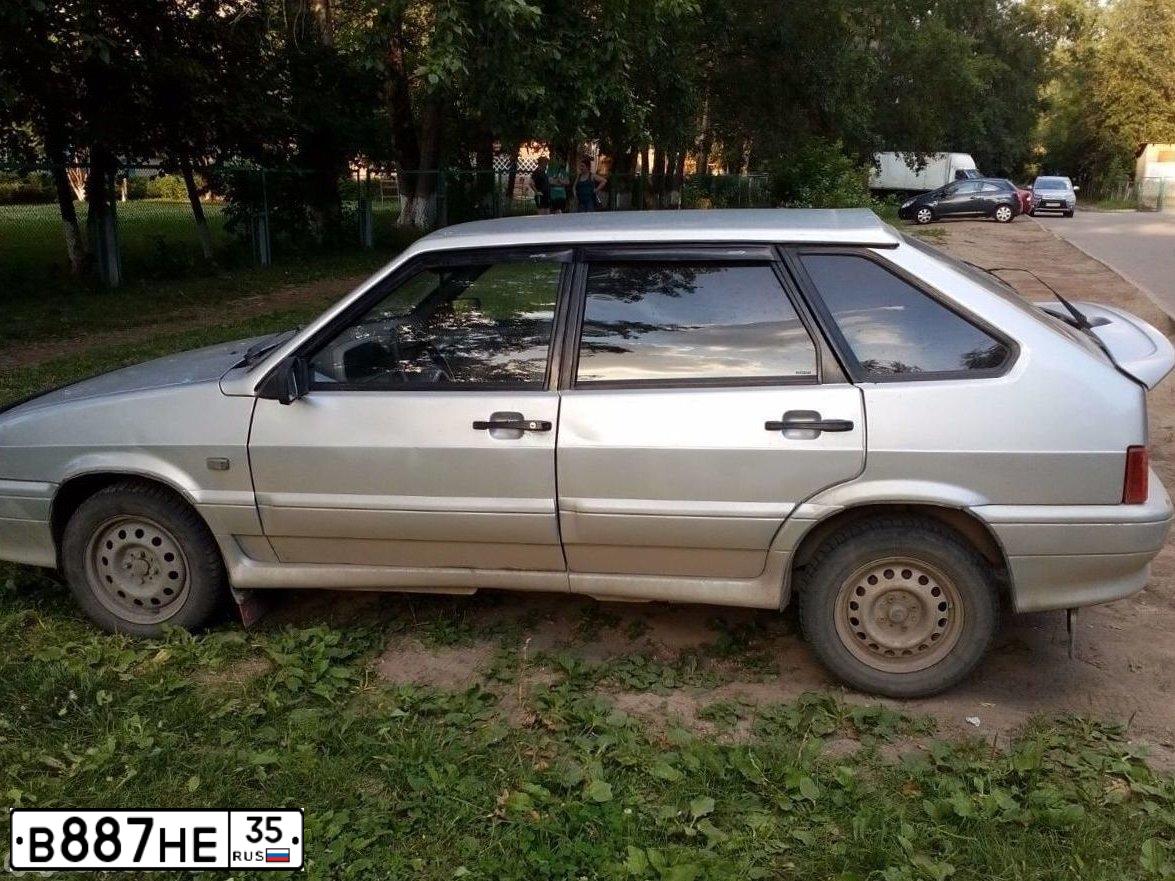 Фото автомобиля LADA 2114 SAMARA, 2006 — госномер К596КЕ35. Цвет: СВЕТЛО-СЕРЕБРИСТЫЙ МЕТАЛЛ