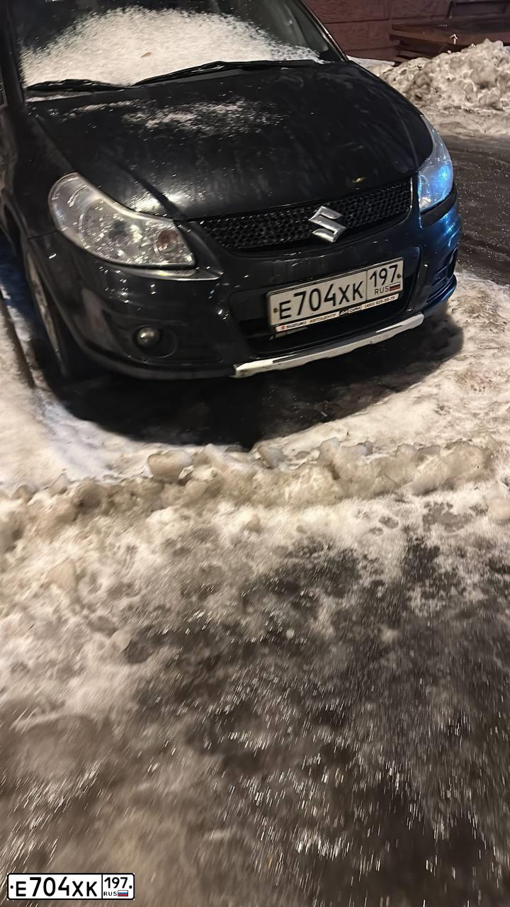 Фото автомобиля RENAULT MEGANE, 2012 — госномер М975МС178. Цвет: ЧЕРНЫЙ
