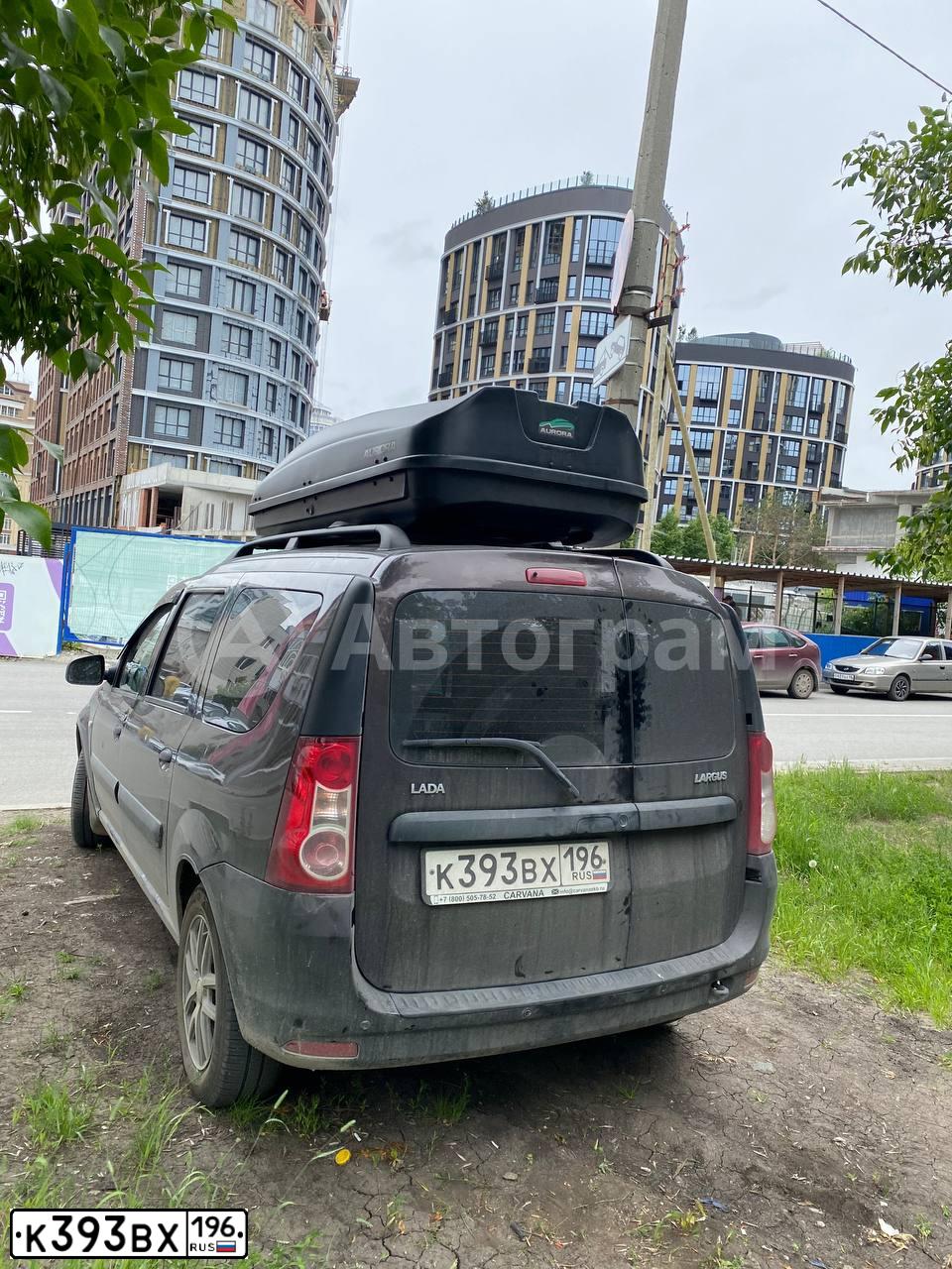 Фото автомобиля LADA LARGUS, 2018 — госномер К393ВХ196. Цвет: ТЕМНО-КОРИЧНЕВЫЙ