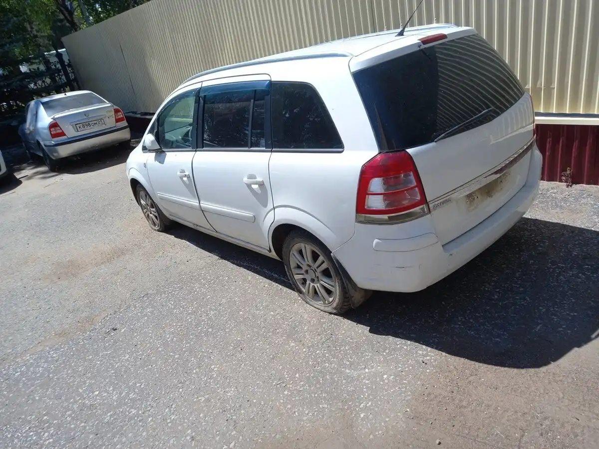 Фото автомобиля SKODA OCTAVIA, 2010 — госномер М971ХР13. Цвет: Серебристый