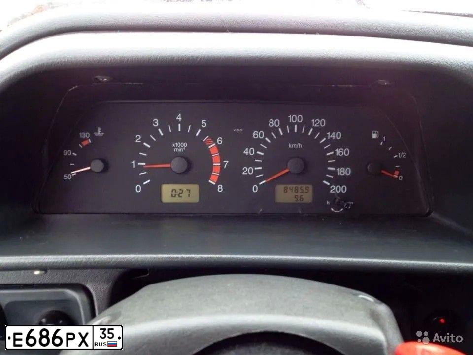 Фото автомобиля LADA 2114 SAMARA, 2007 — госномер У900АА35. Цвет: СРЕДНИЙ СЕРО ЗЕЛ МЕТ