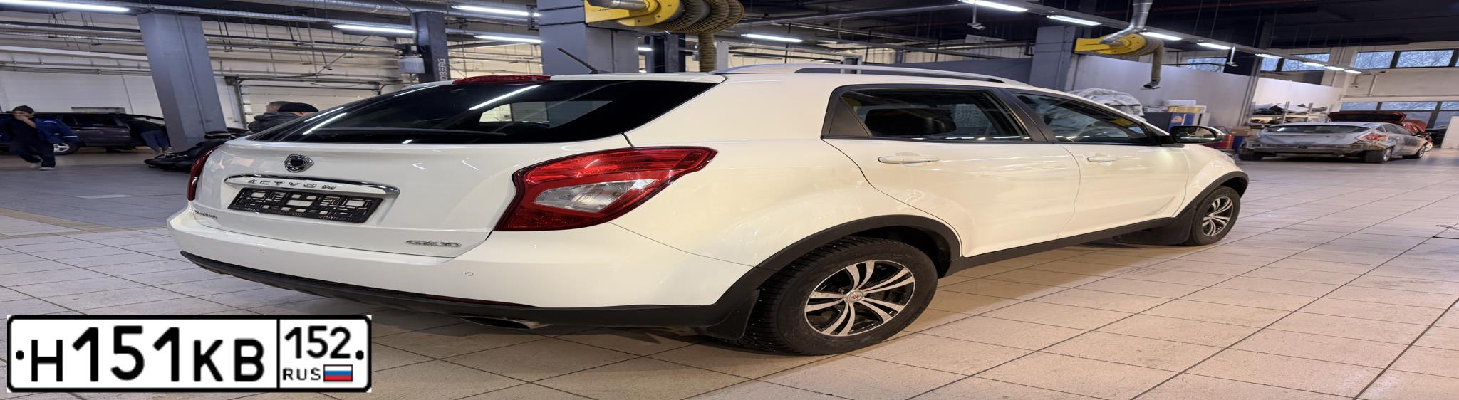 Фото автомобиля SSANGYONG ACTYON, 2014 — госномер Н151КВ152. Цвет: БЕЛЫЙ