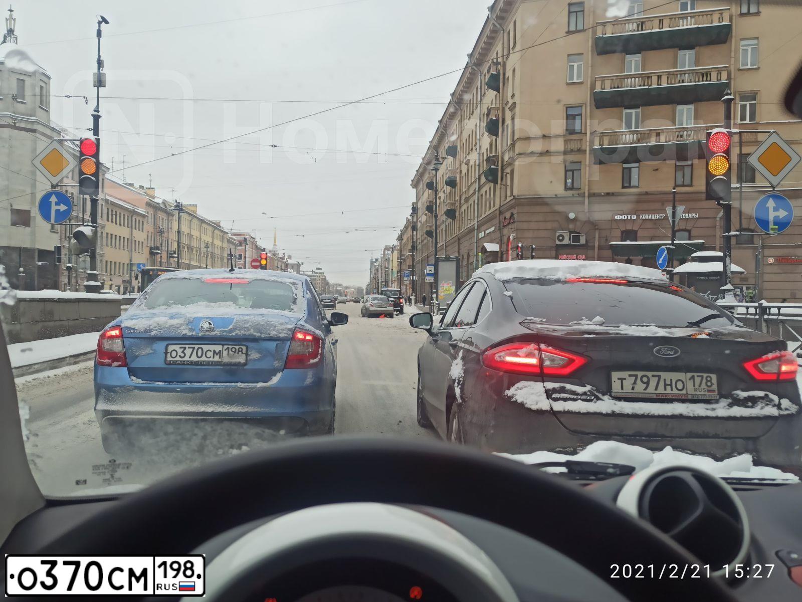 Фото автомобиля SKODA RAPID, 2015 — госномер У989КМ71. Цвет: синий