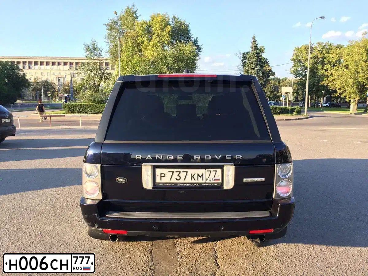 Фото автомобиля MERCEDES A-KLASSE, 2015 — госномер Н006СН777. Цвет: БЕЛЫЙ