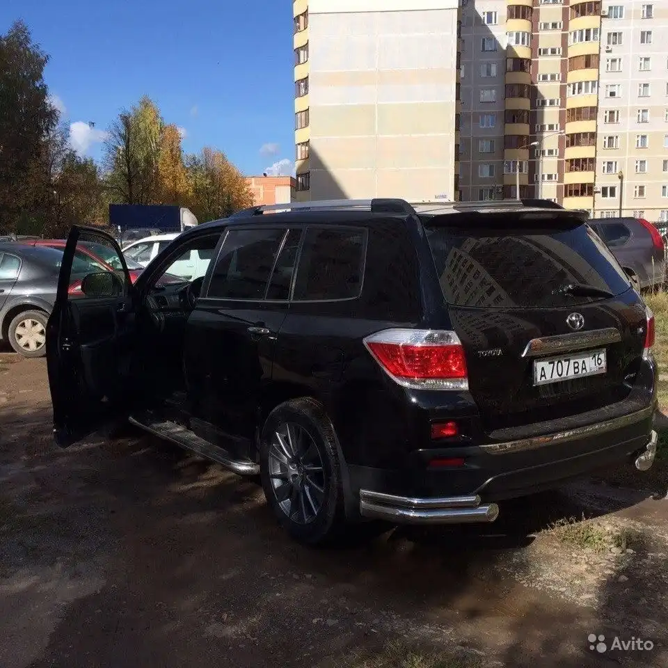 Фото автомобиля TOYOTA HIGHLANDER, 2011 — госномер А707ВА16. Цвет: ЧЕРНЫЙ